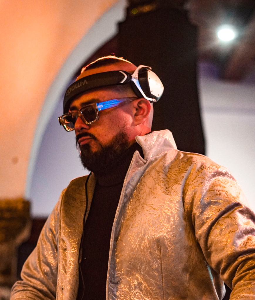DJ Luis Hamilton